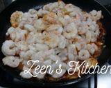 A picture of step 6 of Achari Prawns.