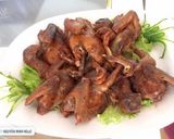 Hình bước làm 4 của món Chim chiên thuốc bắc