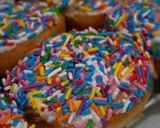 Foto langkah ke 8 dari resep Donat Tanpa Ulen.