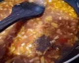 A picture of step 7 of Spicy hot and sour chicken soup.