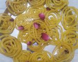 જલેબી(Jalebi recipe in Gujarati) રેસીપી સ્ટેપ4ફોટો