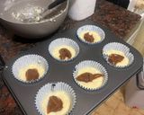 Foto del paso 2 de la receta: Muffins de COCO y DULCE DE LECHE 🥥 FÁCILES