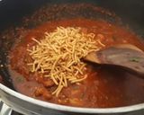 A picture of step 5 of Dhaba Style kathiyavadi Kaju gathiya sabzi.