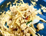 รูปขั้นตอนการทำที่ 1 ของ อกไก่ผัดขิง อิ่มถึงดึก (310แคลอรี่)