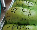 Foto langkah ke 5 dari resep Roti tawar pandan utk bekal travelling.