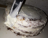 Foto del paso 4 de la receta: Torta de dulce de leche, crema y duraznos