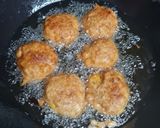 A picture of step 2 of Banana Fritters.