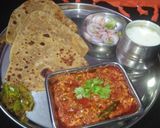 સેવ ભાજી(sevbhaji Recipe in gujarati) રેસીપી સ્ટેપ4ફોટો