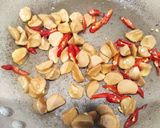 Foto langkah ke 1 dari resep Tumis Kuah Sosis Telur mix Sayuran, Simpel Praktis Enak Bund 🥰.