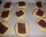 Foto del paso 6 de la receta: Galletas de mantequilla con barra de guayaba