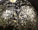 Foto del paso 2 de la receta: Alcachofas salteadas con langostinos