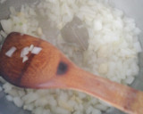Foto del paso 2 de la receta: Longuerones en salsa