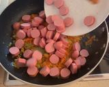 Foto del paso 2 de la receta: Col con salchichas