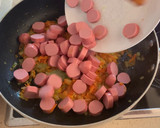 Foto del paso 2 de la receta: Col con salchichas