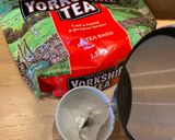 A picture of step 3 of English Breakfast Tea.