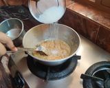 गेहूं के आटे का हलवा(aate ka halwa recipe in hindi) रेसिपी चरण 3 फोटो