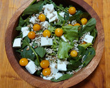 Foto del paso 2 de la receta: Ensalada verde con golden berries y queso panela
