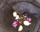 Foto langkah ke 1 dari resep Sop Ayam dengan Pala.