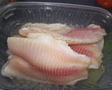 Foto del paso 1 de la receta: Filete de pescado envuelto en hoja de maíz