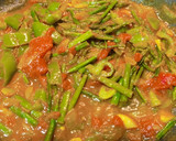 Foto del paso 5 de la receta: Arroz con Espárragos trigueros y pimiento verde