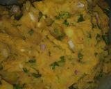 A picture of step 2 of Beh pakoray. (lotus root).