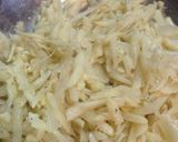A picture of step 2 of Helge's Rösti.