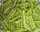 Foto langkah ke 1 dari resep Oseng Buncis Bawang Putih ala Resto.