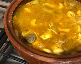 Foto del paso 6 de la receta: Fideos con pescado y almejas
