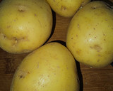 Foto del paso 2 de la receta: Estofado de alcachofas, patatas y langostinos
