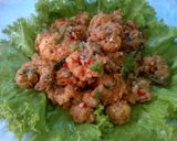 Foto langkah ke 3 dari resep Udang Tepung saus Telur Asin Lada Hitam.