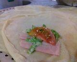 Foto langkah ke 6 dari resep Lumpia Isi Sosis Mayonaise.