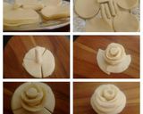 A picture of step 3 of Golden Roses.