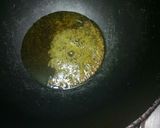 A picture of step 1 of Cabbage-Spring Onion Fry.