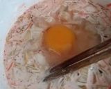Hình bước làm 1 của món Crepe kim chi bằng bột năng
