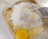 Foto langkah ke 2 dari resep Fluffy Banana Pancake.