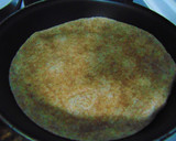 Foto del paso 3 de la receta: 🌯Fajitas de tortilla de atún 🐟con salsa de albahaca🌿
