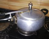 A picture of step 3 of Namkeen porridge.