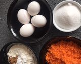 Foto del paso 1 de la receta: Brazo Gitano de zanahoria relleno de queso crema