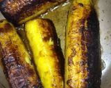Foto langkah ke 1 dari resep Pisang Tanduk Keju Coklat (khas Bandung).