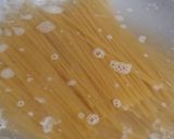 Foto langkah ke 3 dari resep Spaghetti Bolognise Homemade.