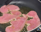 Foto del paso 1 de la receta: Pechuga de pavo al limón