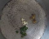 A picture of step 2 of Sweet Corn Soup.