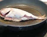 Foto del paso 5 de la receta: Breca frita