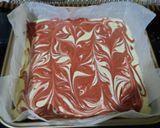Foto langkah ke 8 dari resep Red Velvet Creamcheese Brownies.