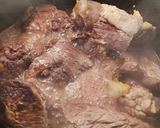Foto del paso 7 de la receta: Pancitos rellenos con carne desmechada