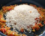 Foto del paso 4 de la receta: Arroz con mejillones en escabeche