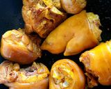 Hình bước làm 1 của món Bánh canh giò heo dọc mùng