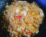 Foto langkah ke 4 dari resep 22. Mie Bihun Sederhana.