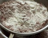 A picture of step 3 of Eggless muffin.