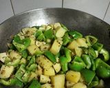A picture of step 12 of Aloo Capsicum.
